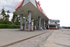 Petrol station in Świętoszówka
